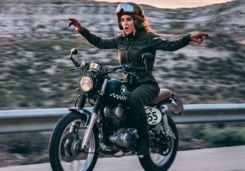 SONIA ORDAS MUJER EN MOTO