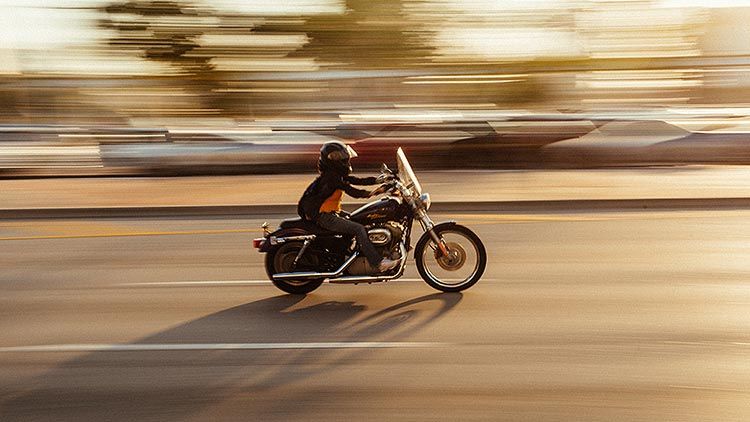 Las claves para ir seguro en moto por la ciudad