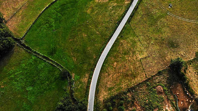 Las mejores rutas en moto por Galicia